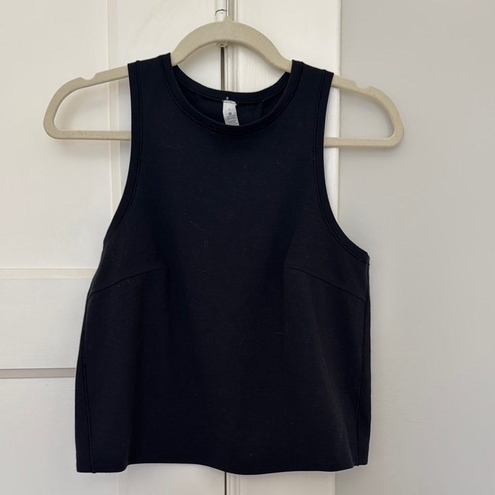 Lululemon split back hem tank